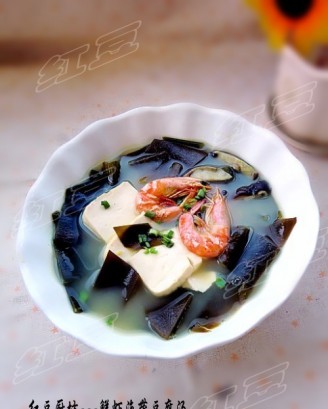 鲜虾海带豆腐汤
