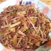 肉末炒蕨菜
