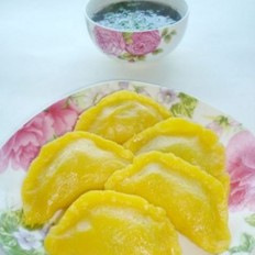西葫芦玉米面蒸饺