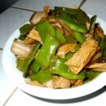 芸豆腐竹炖肉片