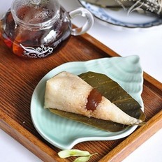 圆锥蜜枣粽