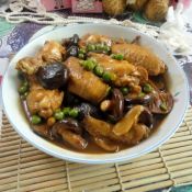 豌豆香菇焖鸡翅