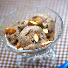 巧克力豆冰淇淋