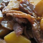蘑菇土豆炖牛肉