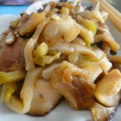 香菇肉片炒榨菜