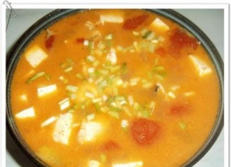 番茄豆腐鱼骨汤的做法