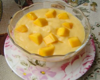 芒果酸奶奶昔的做法