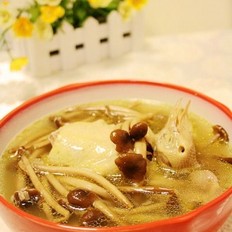 茶树菇炖鸽子汤的做法