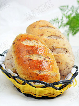 核桃面包 核桃面包的家常做法 美食杰核桃面包做法大全